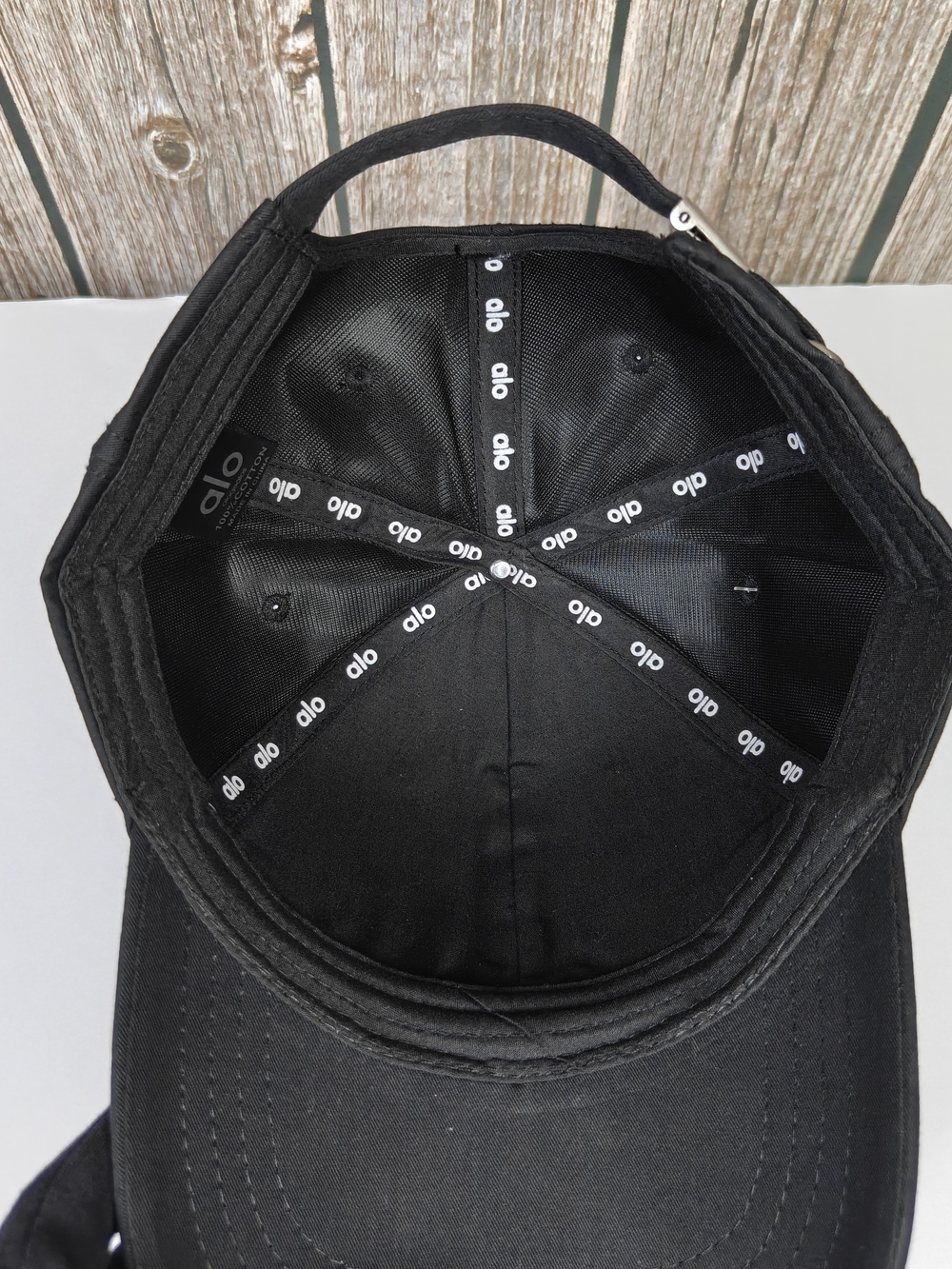 ALO Yoga Black Baseball Cap with White Logo - Picture 4 of 4
